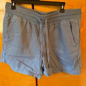 Orvis Women's Light Blue Cargo Shorts
